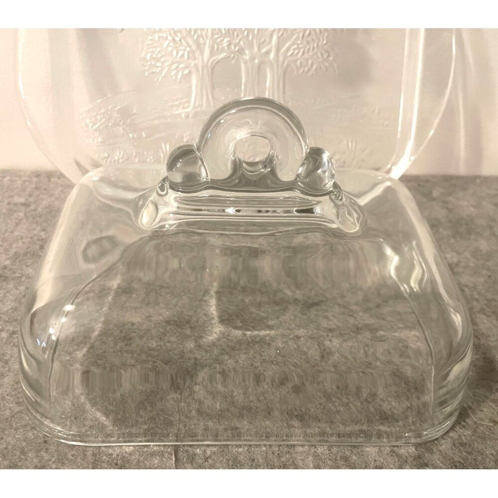 Walthea Glas Crystal 8 x 6.5" Covered Butter/Cheese Dish with Lid  # 2370